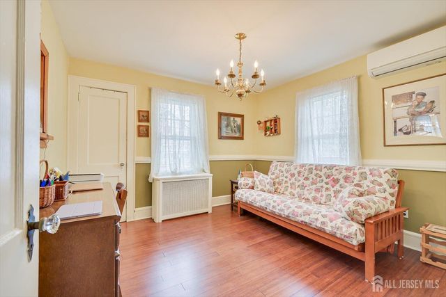 226 University Avenue, Metuchen, NJ 08840