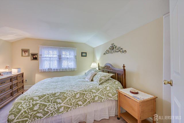 226 University Avenue, Metuchen, NJ 08840