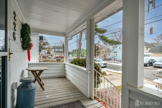 226 University Avenue, Metuchen, NJ 08840