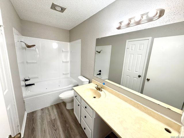 4138 Mystic Sunrise, San Antonio, TX 78244