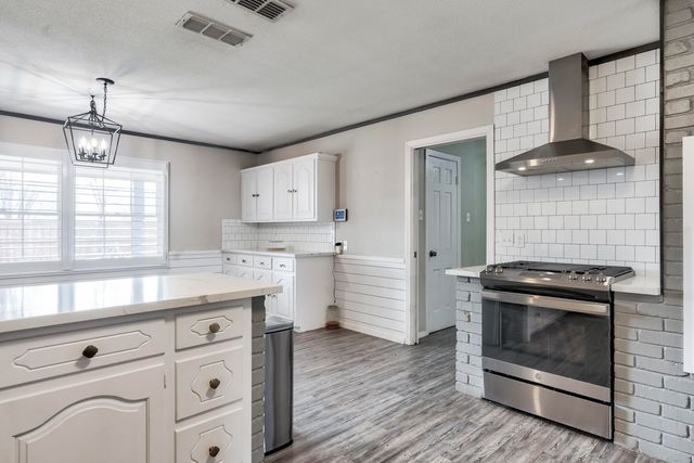 3303 53rd Street, Lubbock, TX 79413