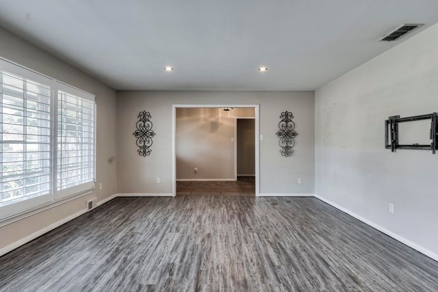 3303 53rd Street, Lubbock, TX 79413