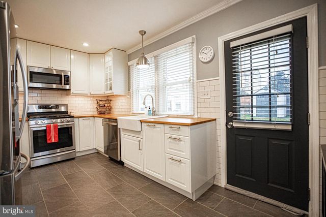 245 HURST ST, Bridgeport, PA 19405