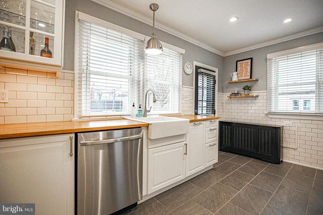 245 HURST ST, Bridgeport, PA 19405