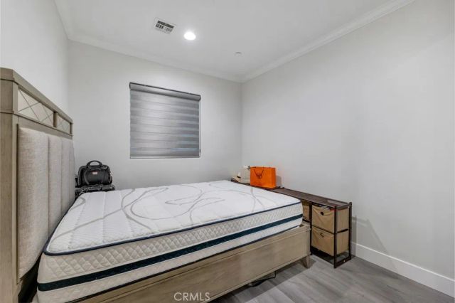 11145 Sunshine Terrace 106, Studio City, CA 91604