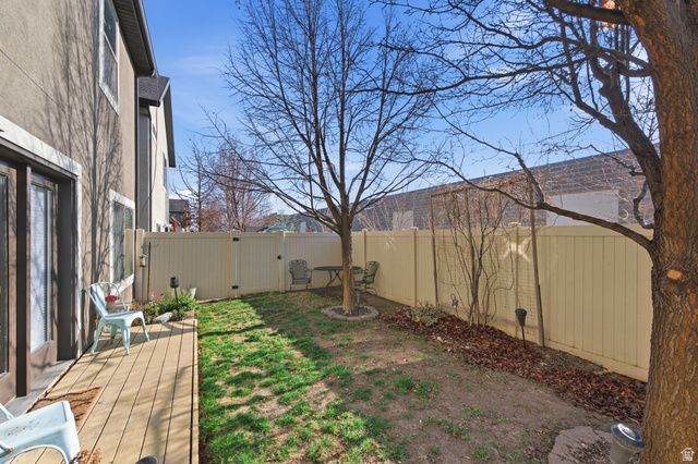 1859 W 2300 S, Woods Cross, UT 84087