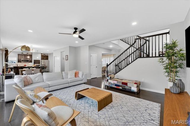 1281 Harvester Drive, Chesterfield, MO 63005