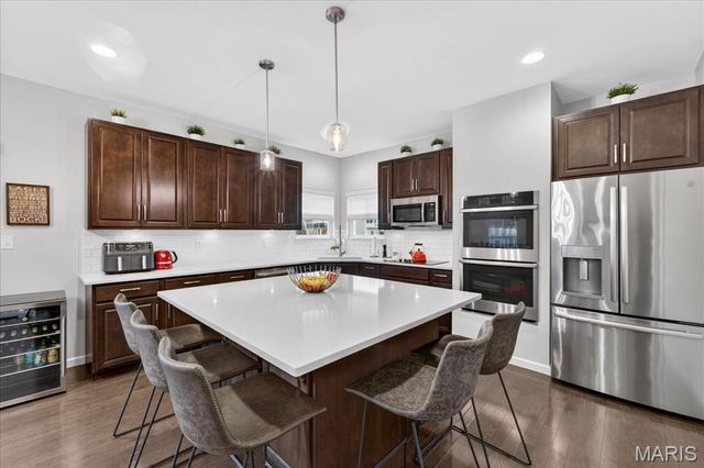 1281 Harvester Drive, Chesterfield, MO 63005