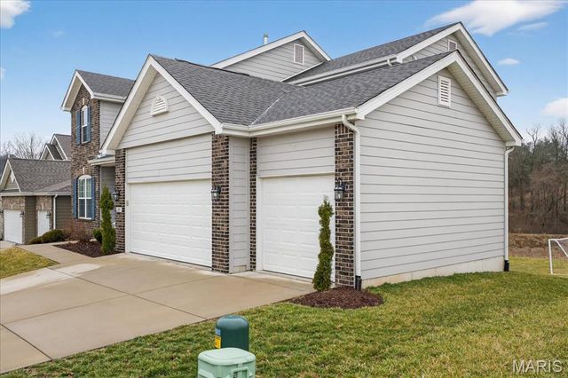 1281 Harvester Drive, Chesterfield, MO 63005