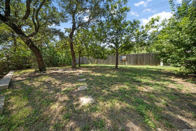 25119 Royal Land, San Antonio, TX 78255