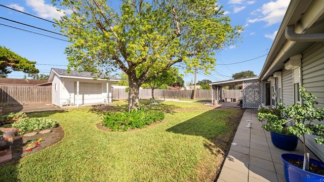 3734 Locke, Corpus Christi, TX 78415
