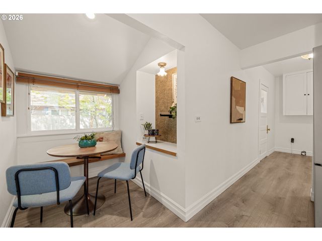 1625 Se UMATILLA St, Portland, OR 97202
