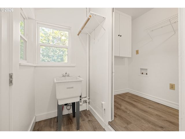 1625 Se UMATILLA St, Portland, OR 97202