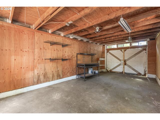1625 Se UMATILLA St, Portland, OR 97202