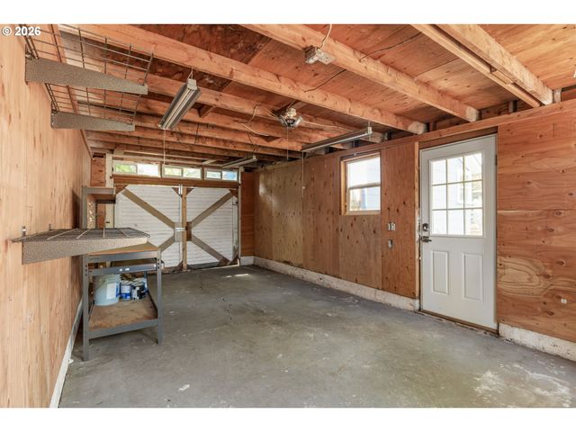 1625 Se UMATILLA St, Portland, OR 97202