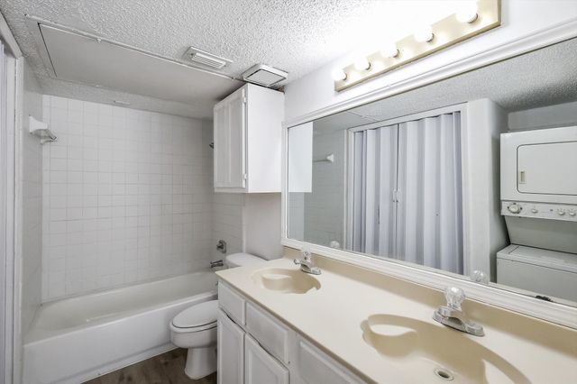 9835 Walnut Street 106, Dallas, TX 75243