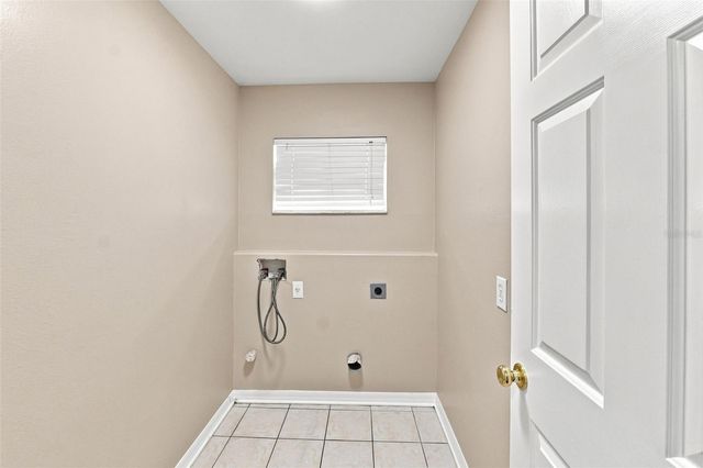 6817 ARAMON COURT, Wesley Chapel, FL 33545