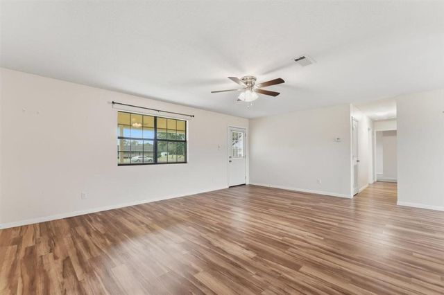 7216 Lapin Lane, Iowa, LA 70647