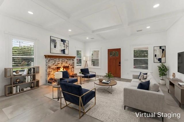 402 Hunt Street, Houston, TX 77003