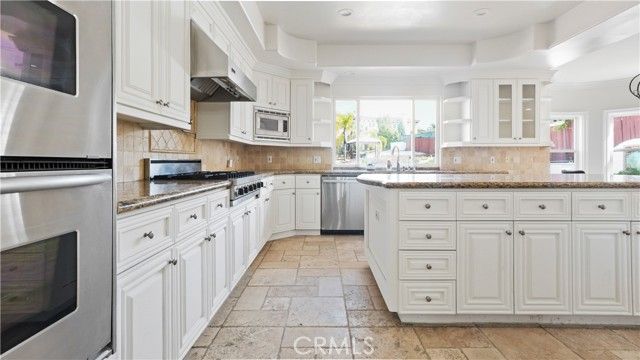 5128 Avenida Hacienda, Tarzana (los Angeles), CA 91356