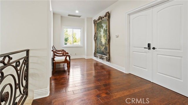 5128 Avenida Hacienda, Tarzana (los Angeles), CA 91356