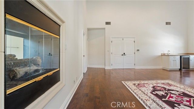 5128 Avenida Hacienda, Tarzana (los Angeles), CA 91356