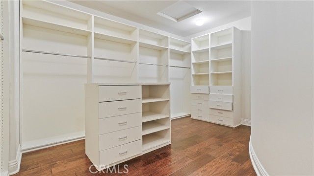 5128 Avenida Hacienda, Tarzana (los Angeles), CA 91356