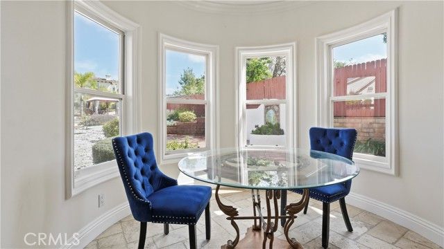 5128 Avenida Hacienda, Tarzana (los Angeles), CA 91356