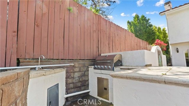 5128 Avenida Hacienda, Tarzana (los Angeles), CA 91356