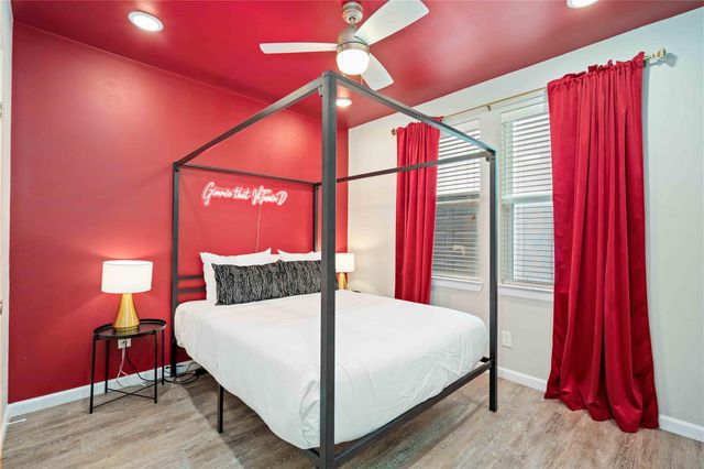 2806 Rosewood Street, Houston, TX 77004