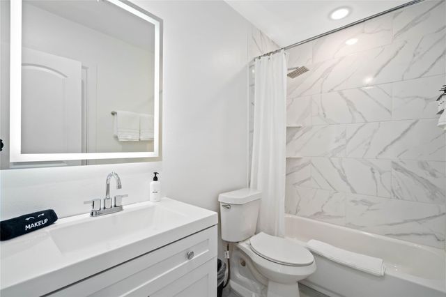 2806 Rosewood Street, Houston, TX 77004