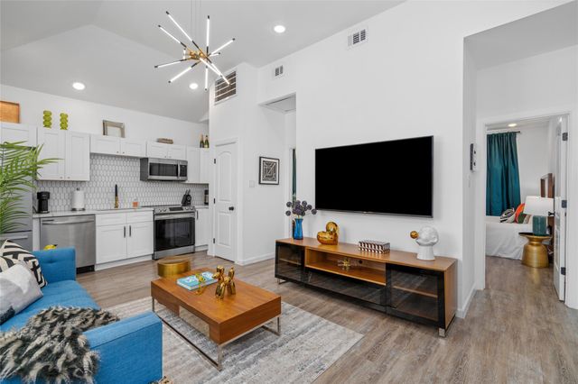 2806 Rosewood Street, Houston, TX 77004