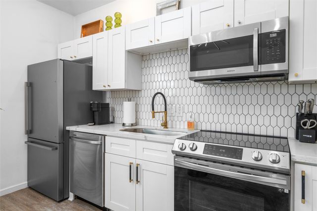 2806 Rosewood Street, Houston, TX 77004