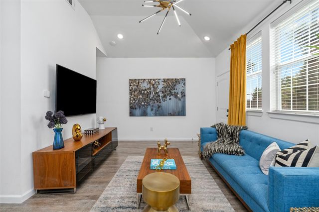 2806 Rosewood Street, Houston, TX 77004