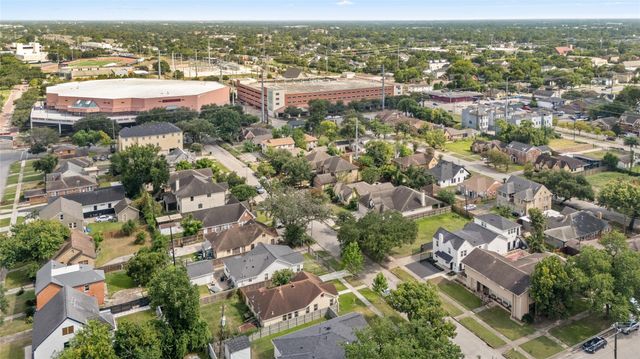 2806 Rosewood Street, Houston, TX 77004