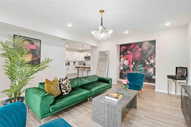 2806 Rosewood Street, Houston, TX 77004