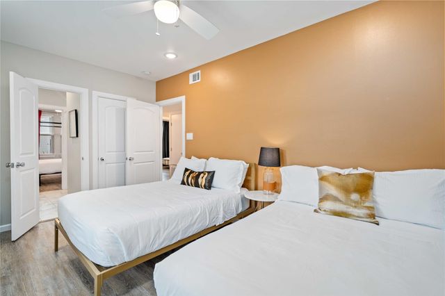 2806 Rosewood Street, Houston, TX 77004