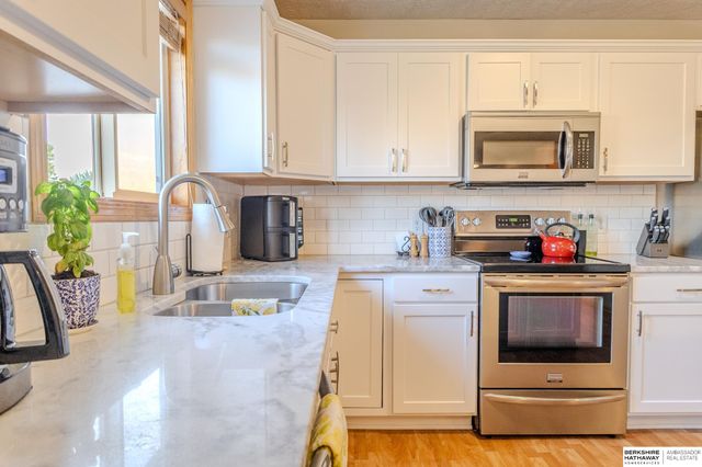1733 Frisco Drive, Lincoln, NE 68521