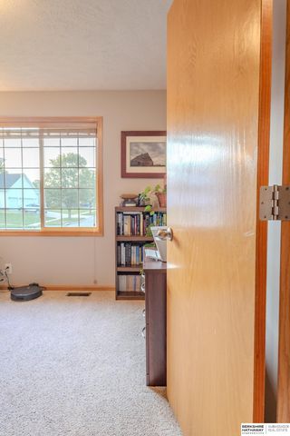 1733 Frisco Drive, Lincoln, NE 68521