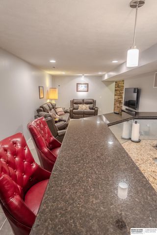 1733 Frisco Drive, Lincoln, NE 68521