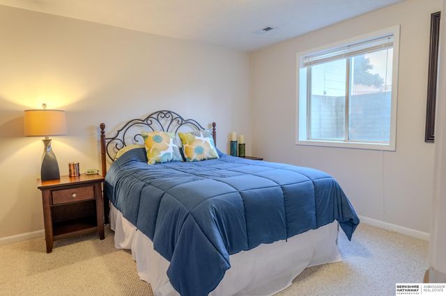 1733 Frisco Drive, Lincoln, NE 68521