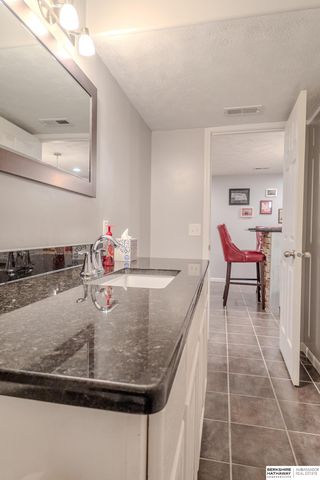 1733 Frisco Drive, Lincoln, NE 68521