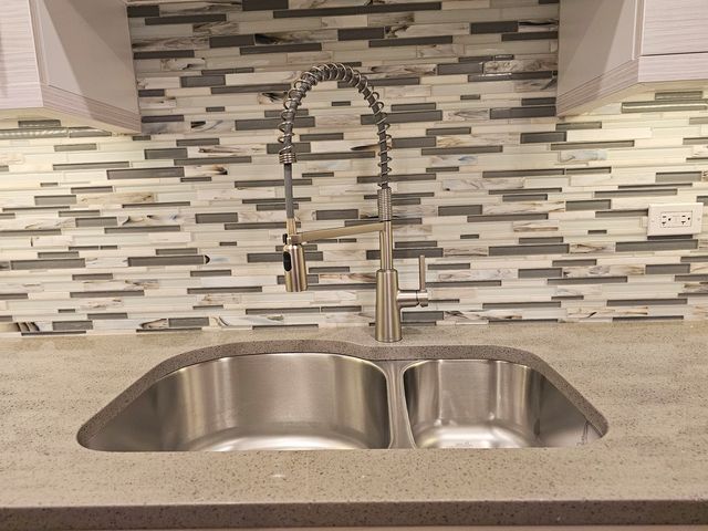 39 Sorrento Drive, Palos Heights, IL 60463