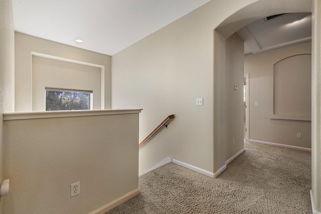 1584 Irvin Ct, Oakdale, CA 95361