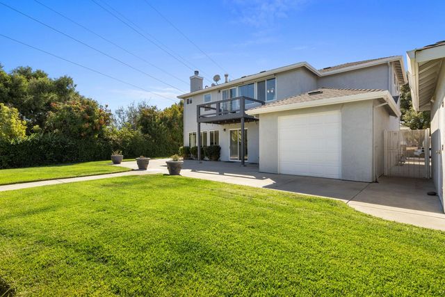 1584 Irvin Ct, Oakdale, CA 95361