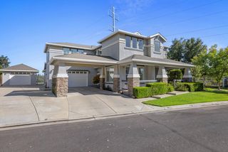 1584 Irvin Ct, Oakdale, CA 95361