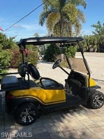 3399 Stabile RD, St. James City, FL 33956