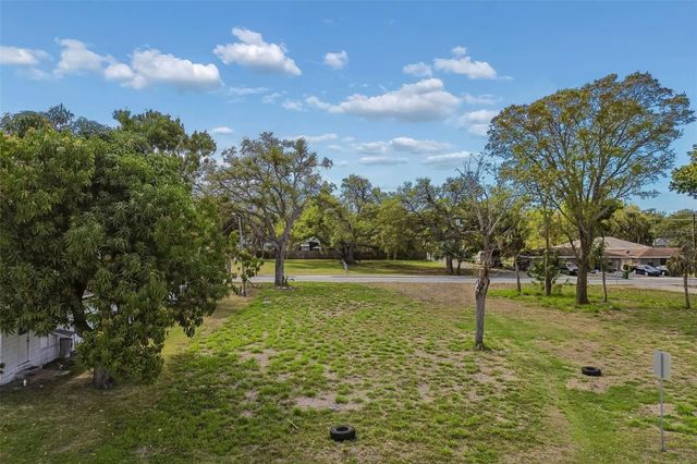 DR MARTIN LUTHER KING JR WAY, Sarasota, FL 34234