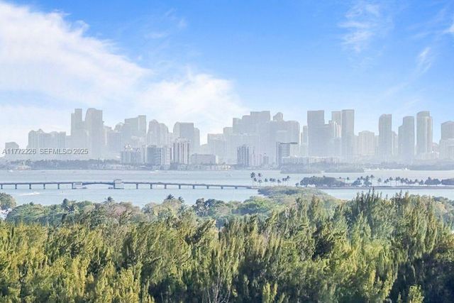 400 Kings Point Drive 1607, Sunny Isles Beach, FL 33160
