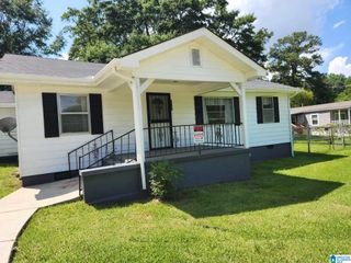 6037 POCAHONTAS ROAD, Bessemer, AL 35022